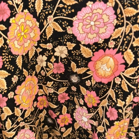 Jones New York Floral Blouse - Black, Orange and Pink 3X - Picture 3 of 8